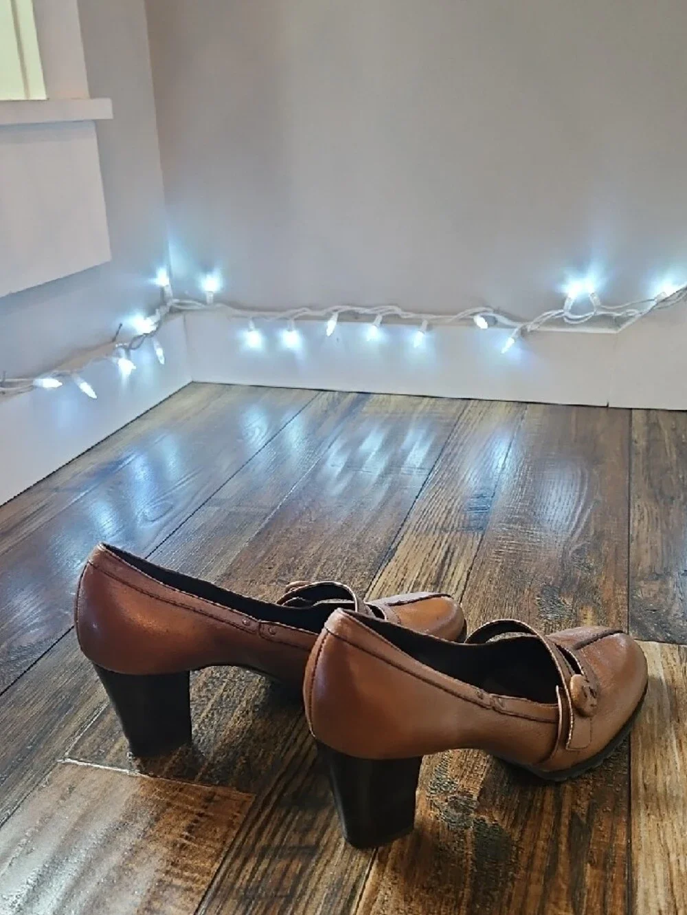 AEROSOLES Brown Leather Mary Jane Block Heel Pumps